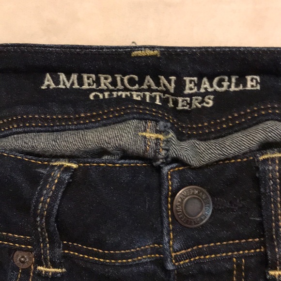 American Eagle Jeans 🦅 - Picture 2 of 4
